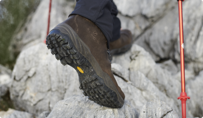 Men’s Hiking Shoes & Boots