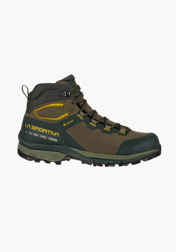 Atmosphere store hiking shoes