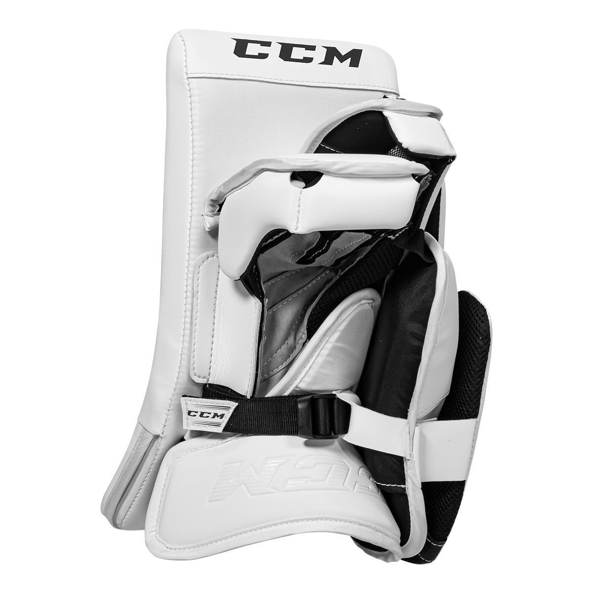 CCM Extreme Flex E5.5 Senior Blocker
