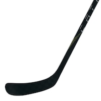 True Catalyst 5X Grip Senior Hockey Stick CloseUp