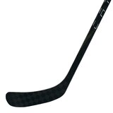 True Catalyst 7X Grip Senior Hockey Stick CloseUp