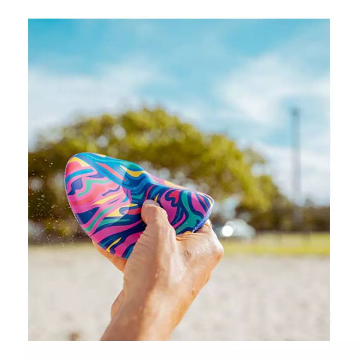 Waboba Wingman Flying Disc Overhead_Plunge