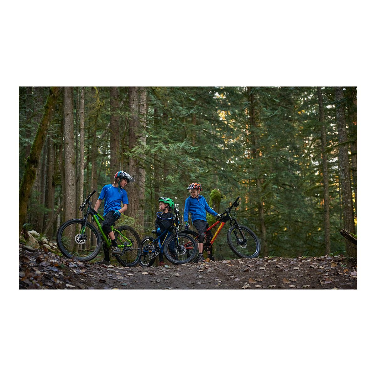 Diamondback Kids' Flowdown 24" Junior Mountain Bike, 7 Speed, Aluminum Frame, Mechanical Disc Brakes,