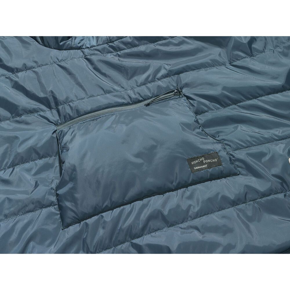 Therm-A-Rest Honcho Poncho™ Blanket CloseUp