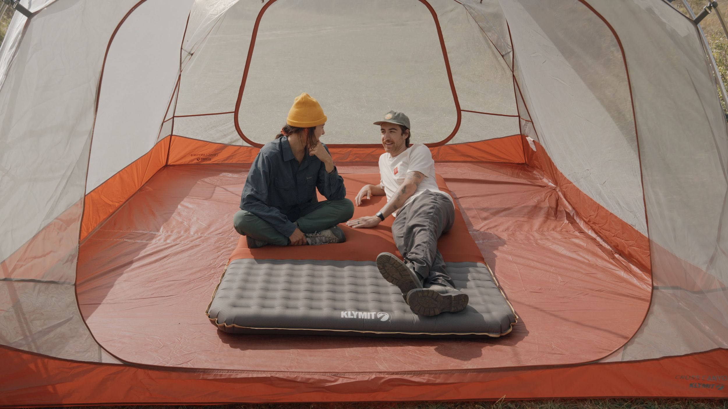 Klymit Klymaloft Insulated Double Sleeping Pad Front_Elevated