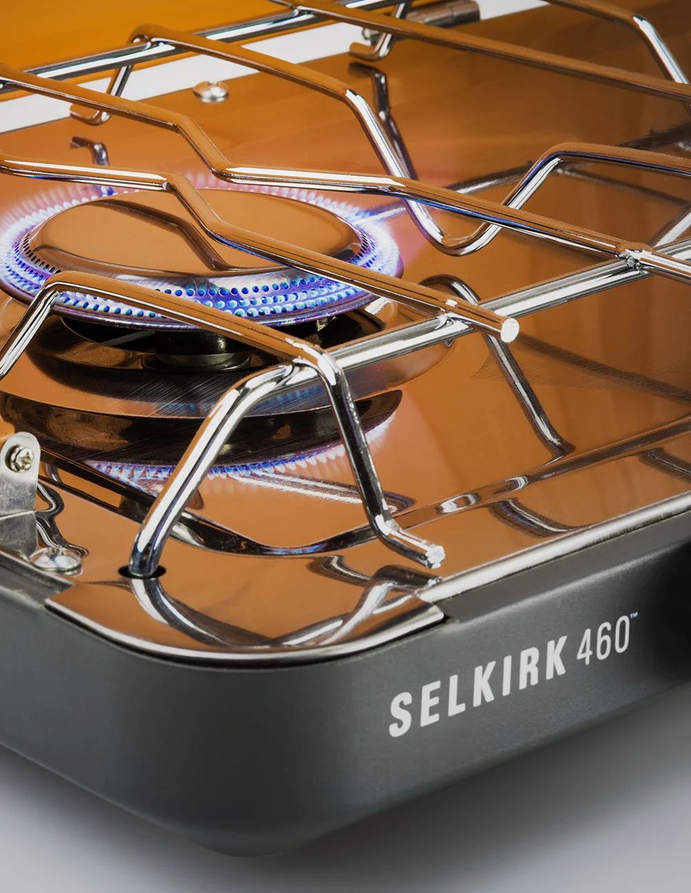 GSI Selkirk 460+ Twin Burner Camp Stove CloseUp