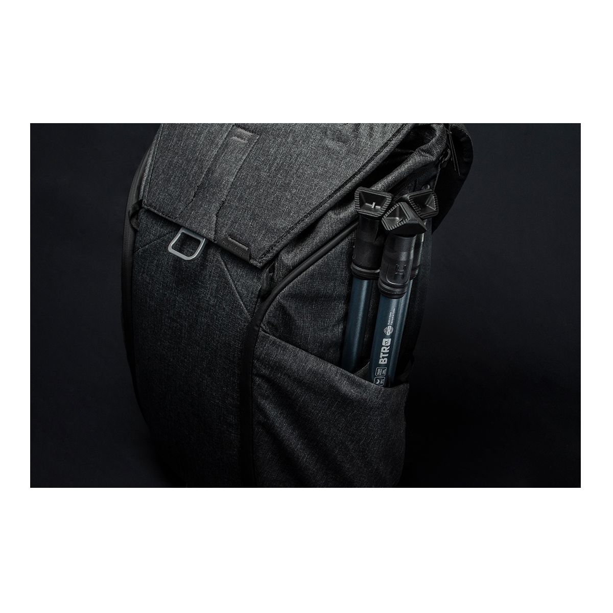 Hillsound 17 Inch BTR Stool Overhead_Plunge