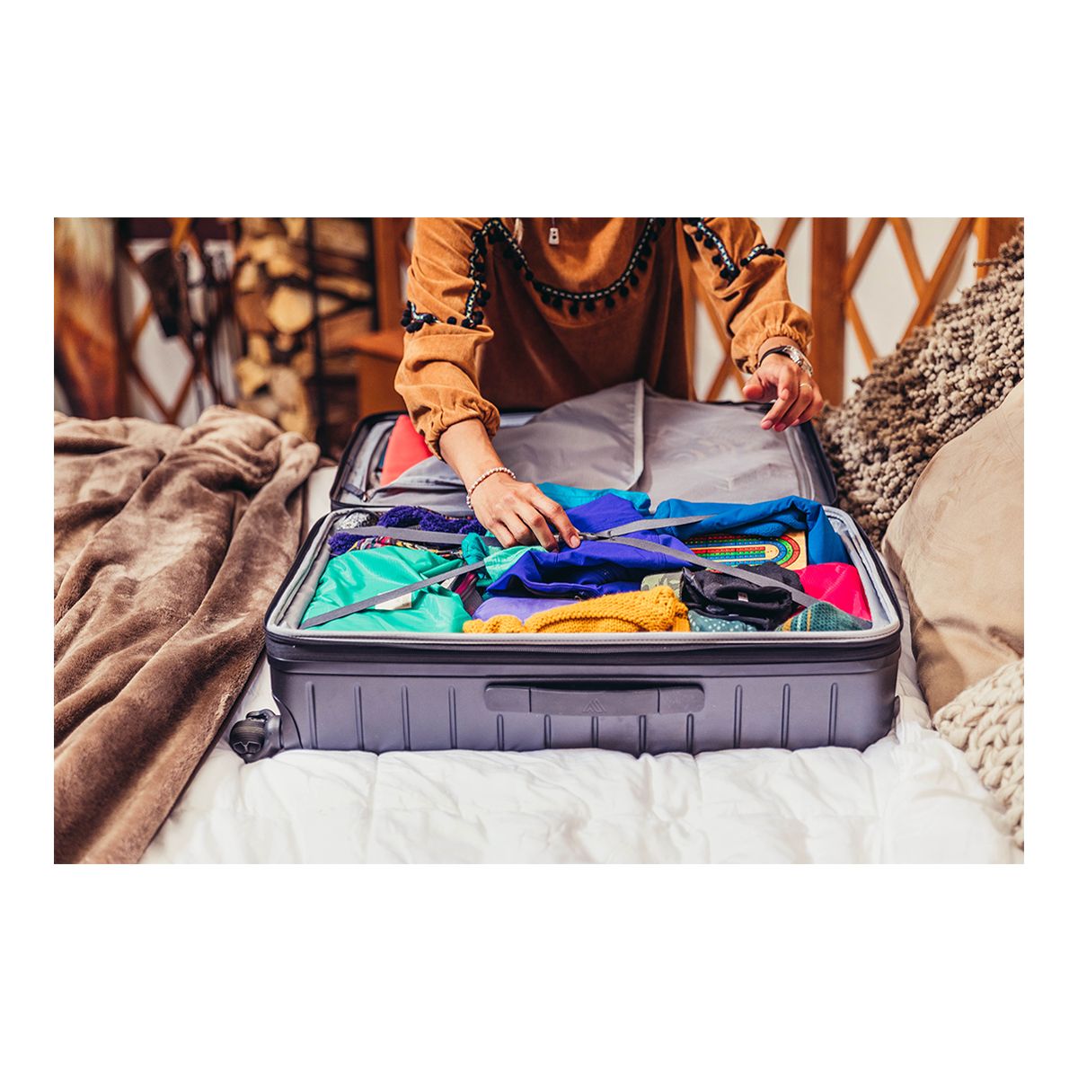 Gregory Quadro 28 Inch 81L Hardcase Overhead_Plunge