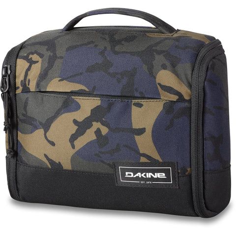 Dakine Daybreak Medium Travel Kit Front_Angled_Left