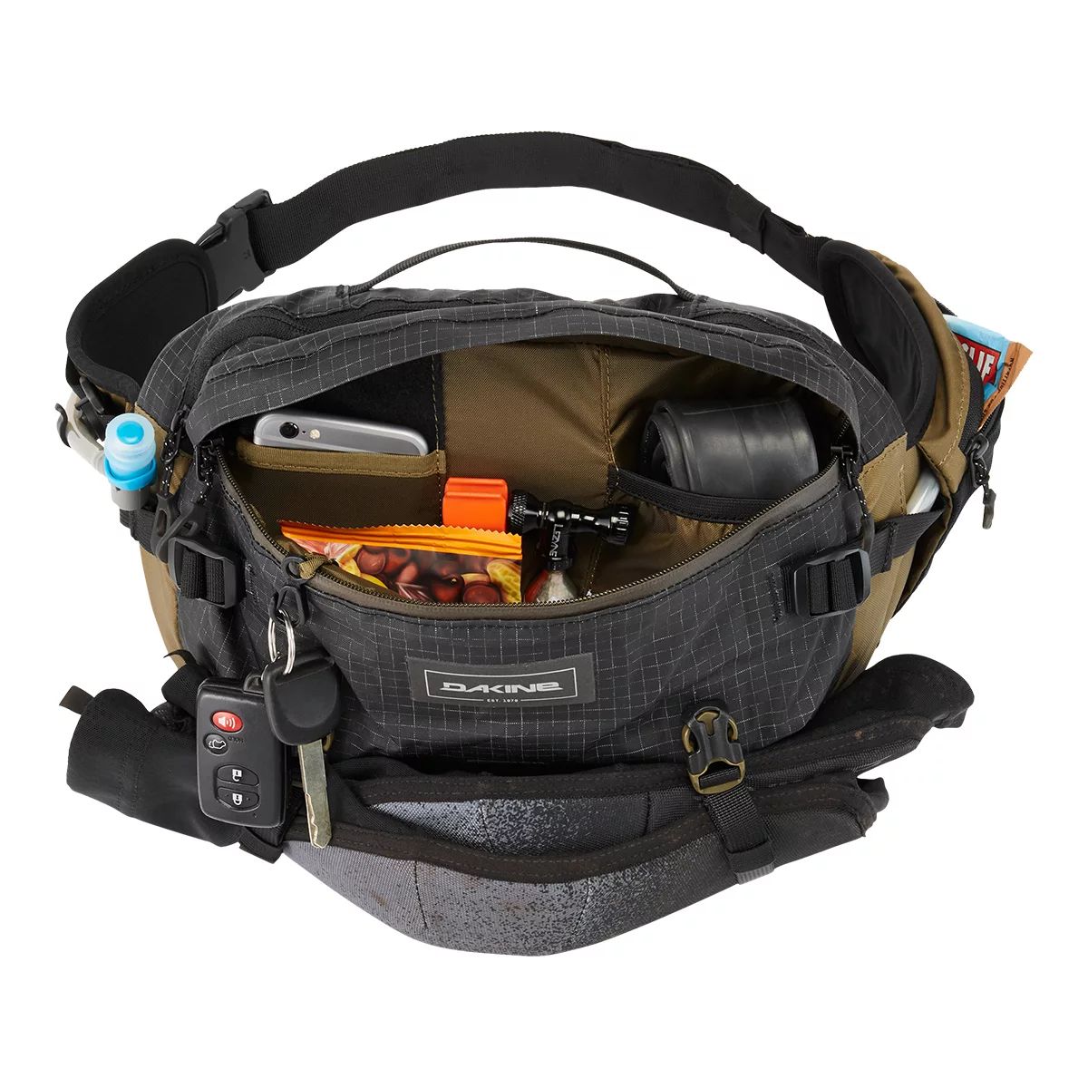 Dakine Seeker 6L Bike Hydration Backpack Overhead_Plunge