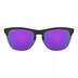 OAKLEY