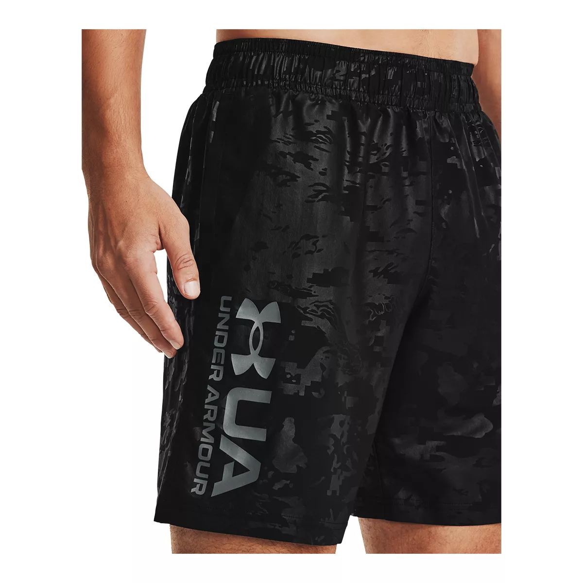 Under Armour Men's Woven Emboss 7" Shorts, Regular Fit, Gym, Elastic, Water Repellent