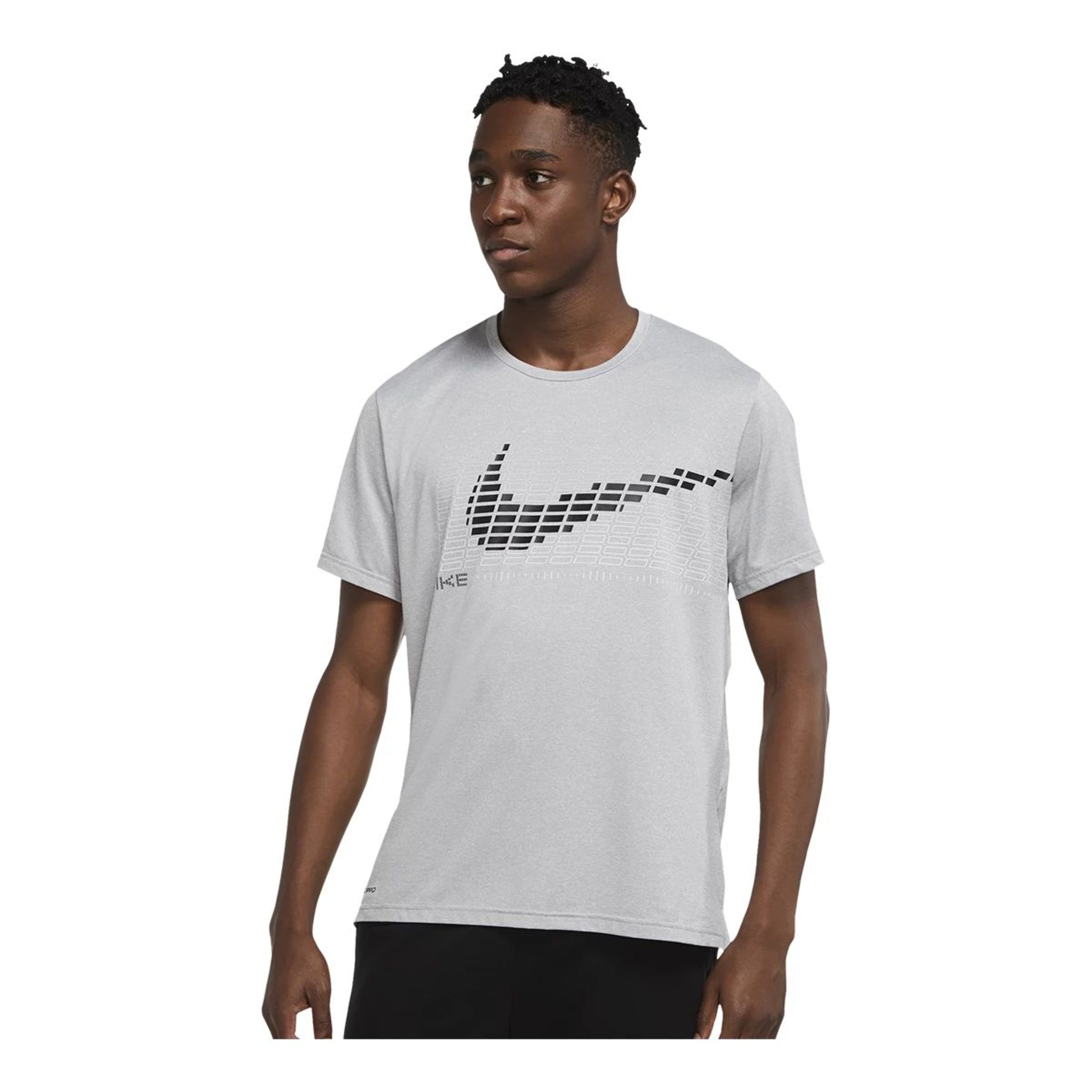 Nike Men's Hyper DriFIT Graphic T Shirt SportChek