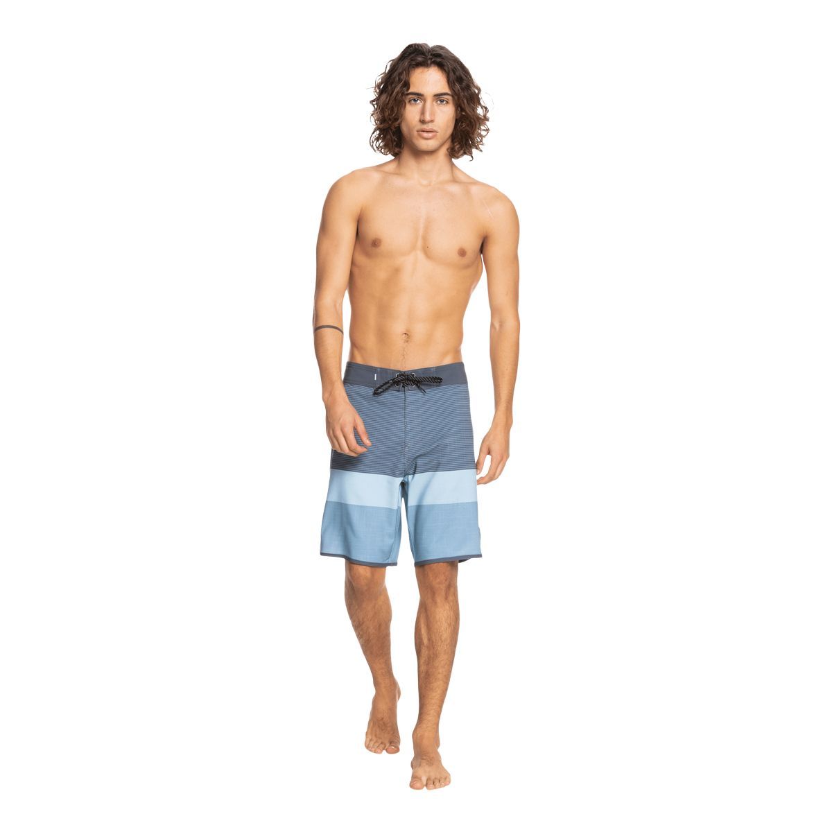Quiksilver Men's Mystic Session 17 Inch Volley Shorts