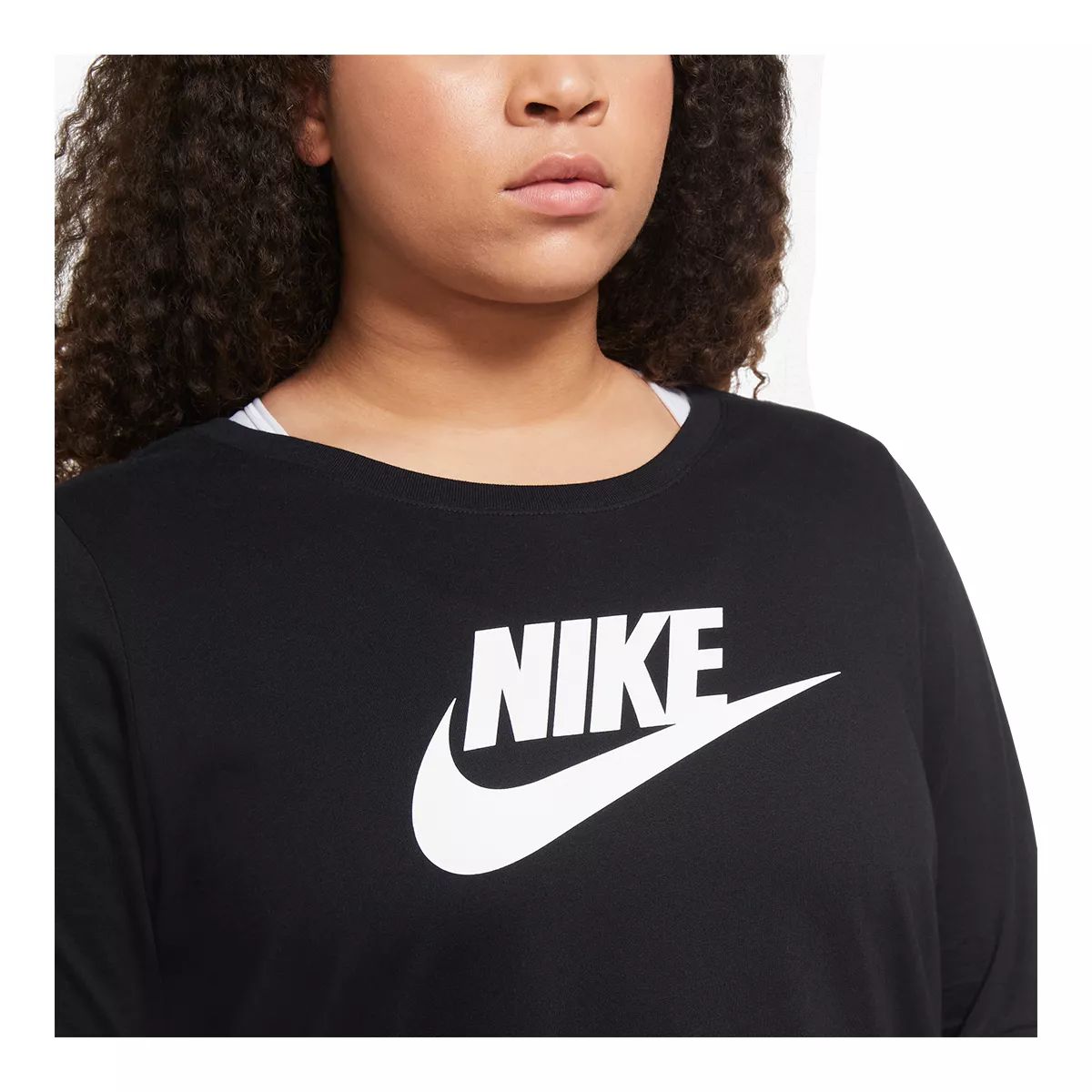 Nike Sportswear Women's Essential Sweatshirt, Plus Size