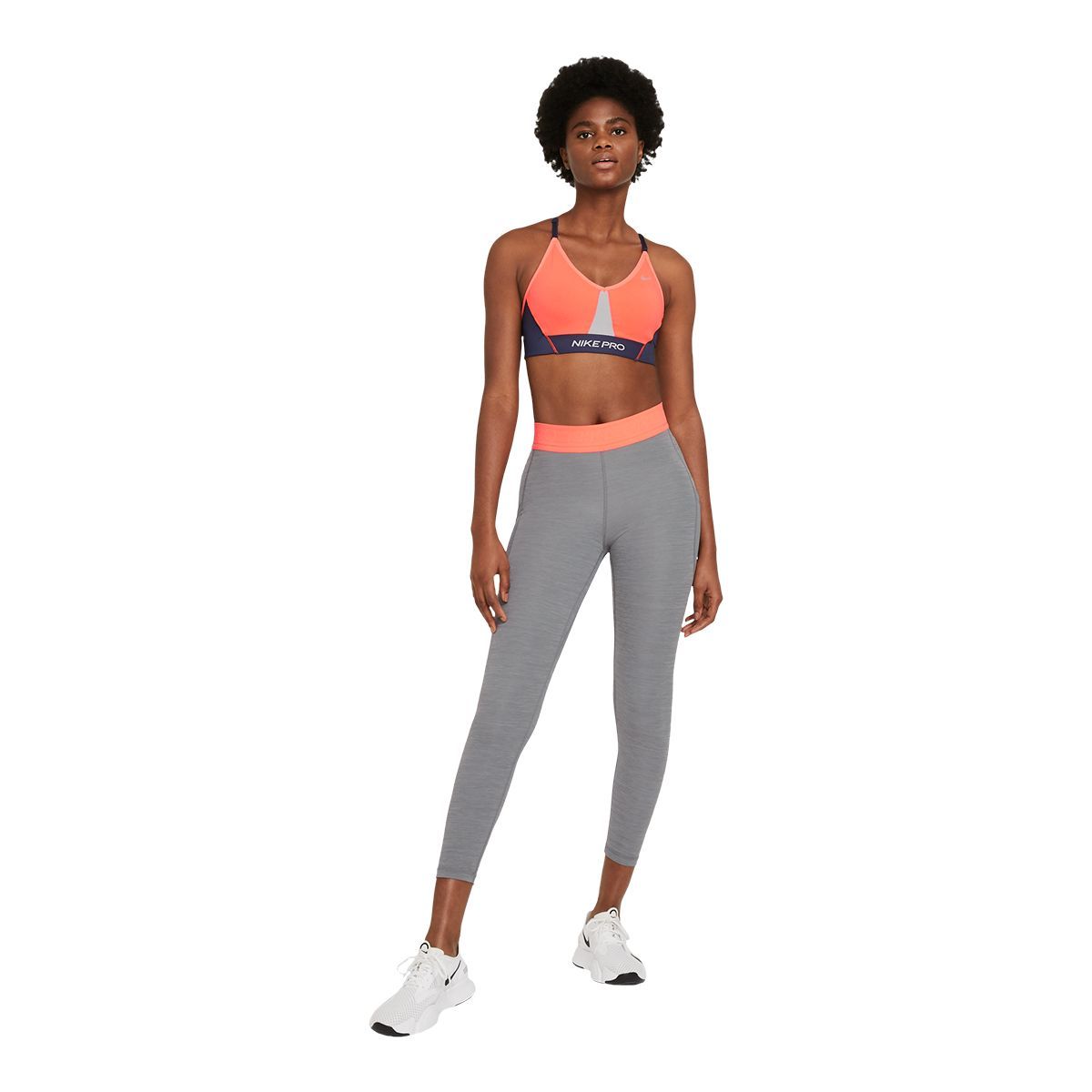 Nike Women's 1-Piece Pad Medium Impact Sports Bra (Bright Mango/White,  X-Small) : : Clothing, Shoes & Accessories