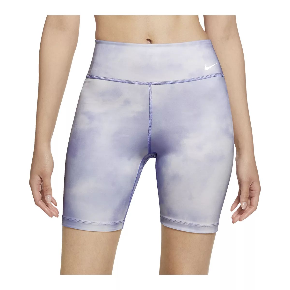 Nike Women's Plus Size 2.0 Clash Sky Dye 7 Inch Shorts