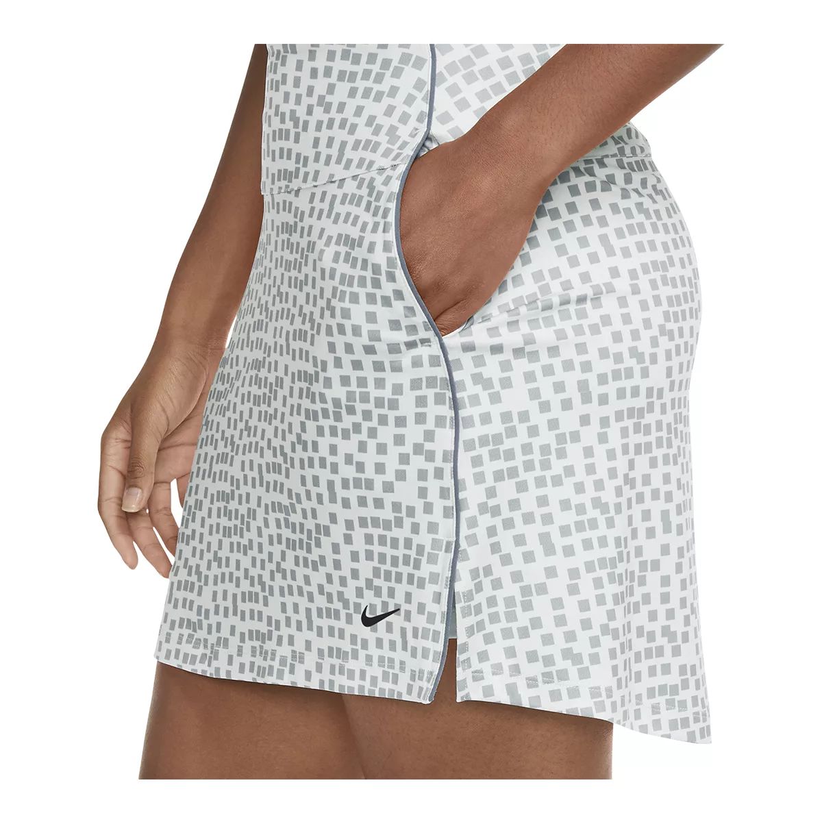 Nike Women's Dri-FIT UV 17 Inch Grid Skirt