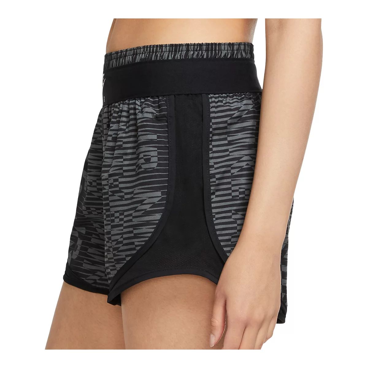 Nike Women's Run Air Tempo Shorts