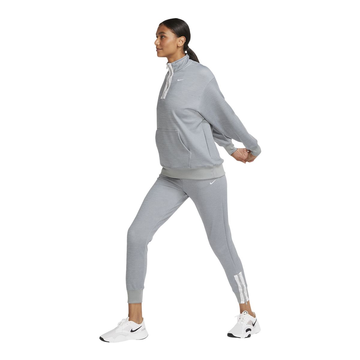 Nike women's therma all time jogger training pants hot sale