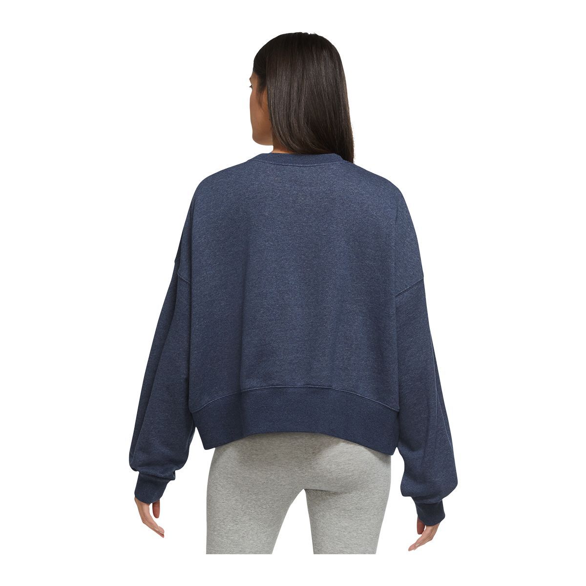 Nike Women's Sportswear Essential Fleece Crew