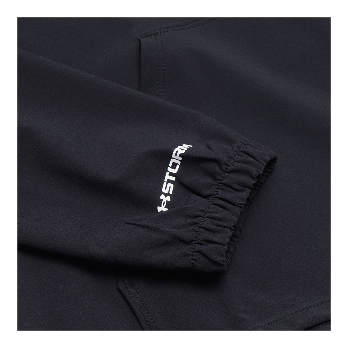 Under Armour Women's Woven 1/2 Zip Jacket