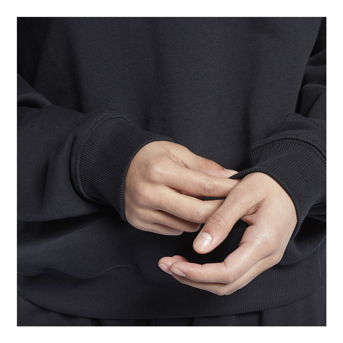 Reebok Women's Classics Small Logo Crewneck French Terry Sweatshirt, Oversized