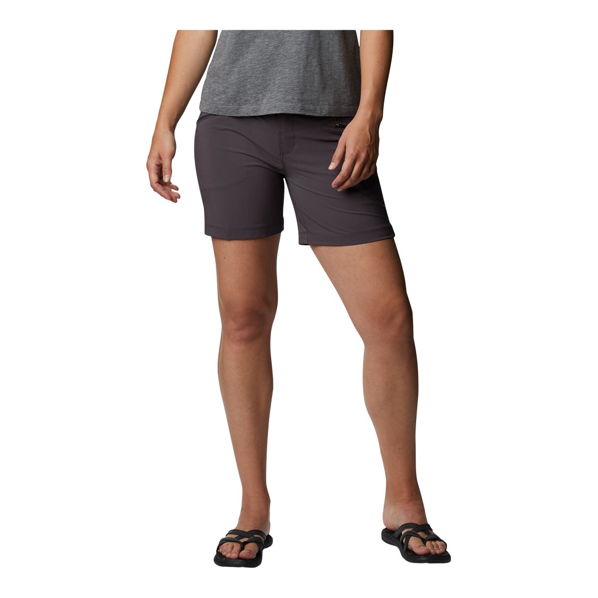 Columbia 8 store inch shorts