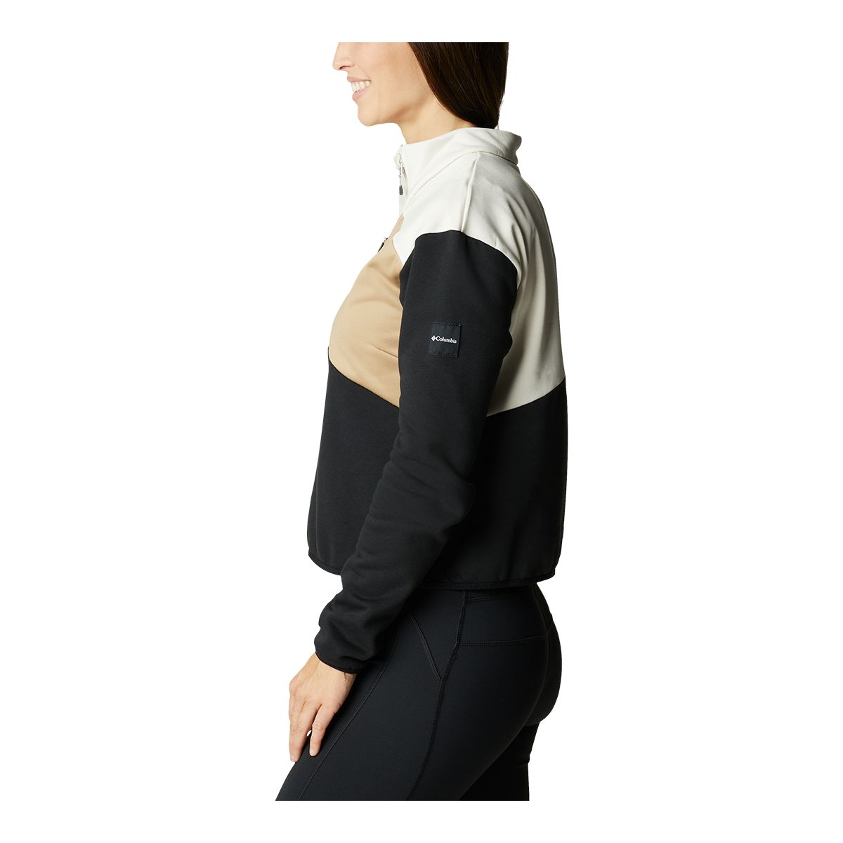 Columbia Women's Lodge Hybrid Pullover Top