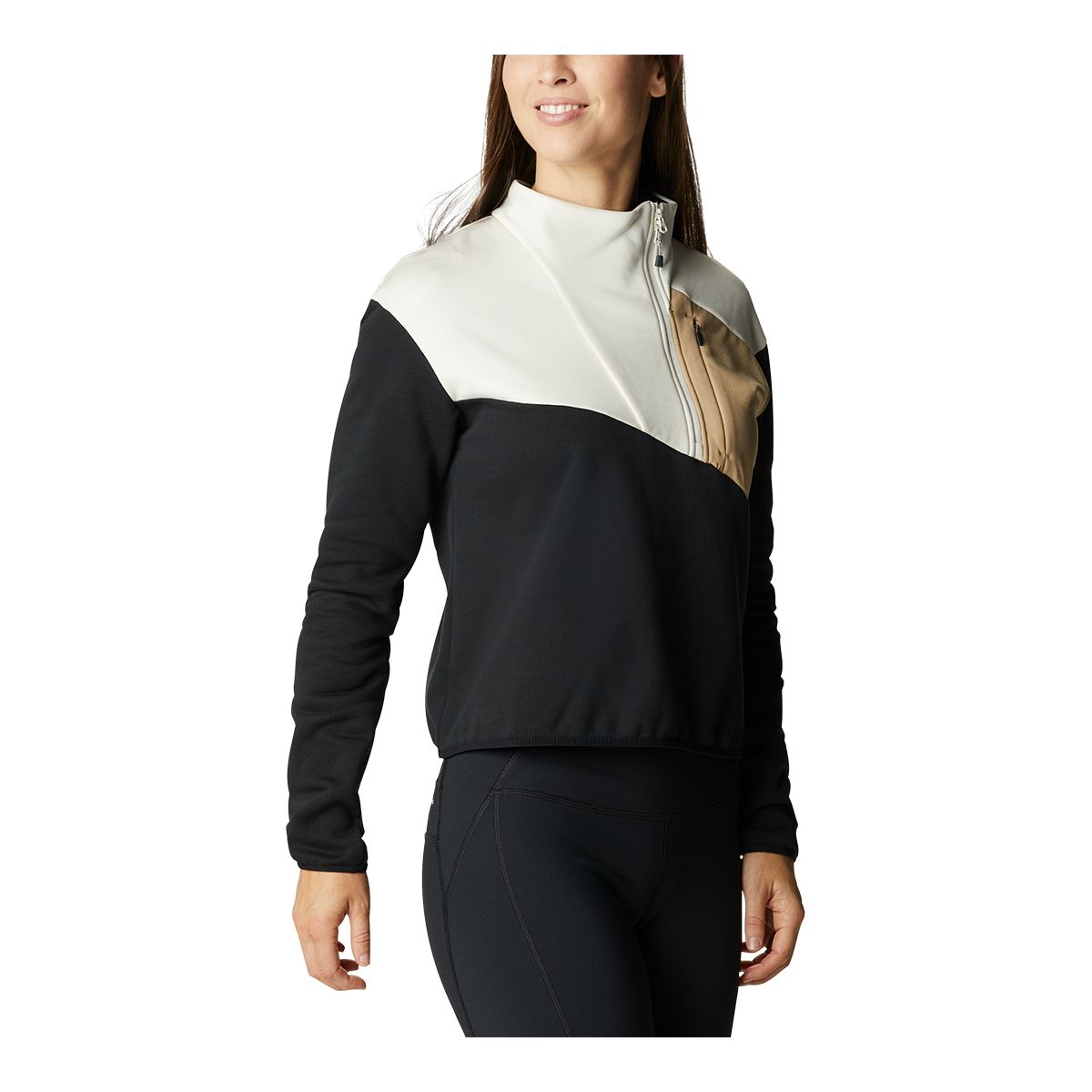 Columbia Women's Lodge Hybrid Pullover Top