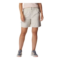 Columbia Women's Coral Ridge 7' Short Front_Flat