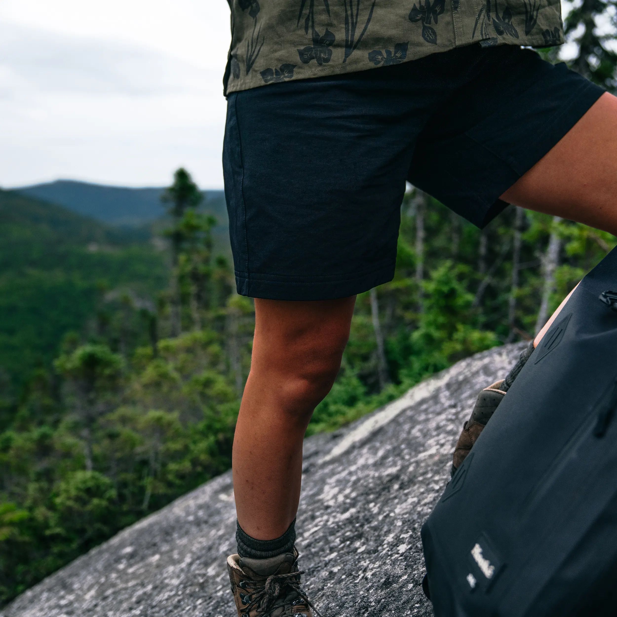 Hooke Women's Expedition Shorts - Black