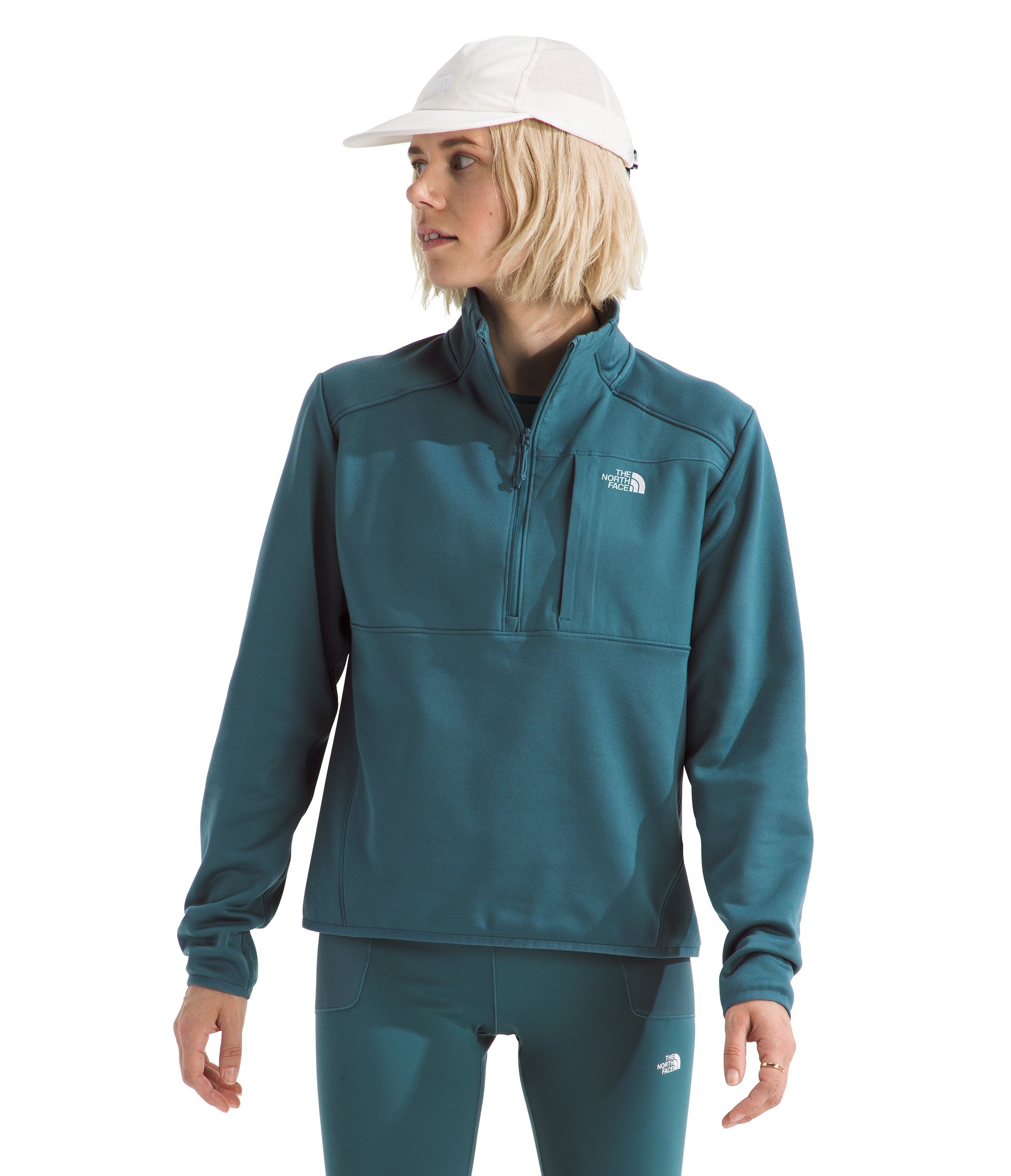 The North Face Women's Performance 1/4 Zip Long Sleeve Fleece Top