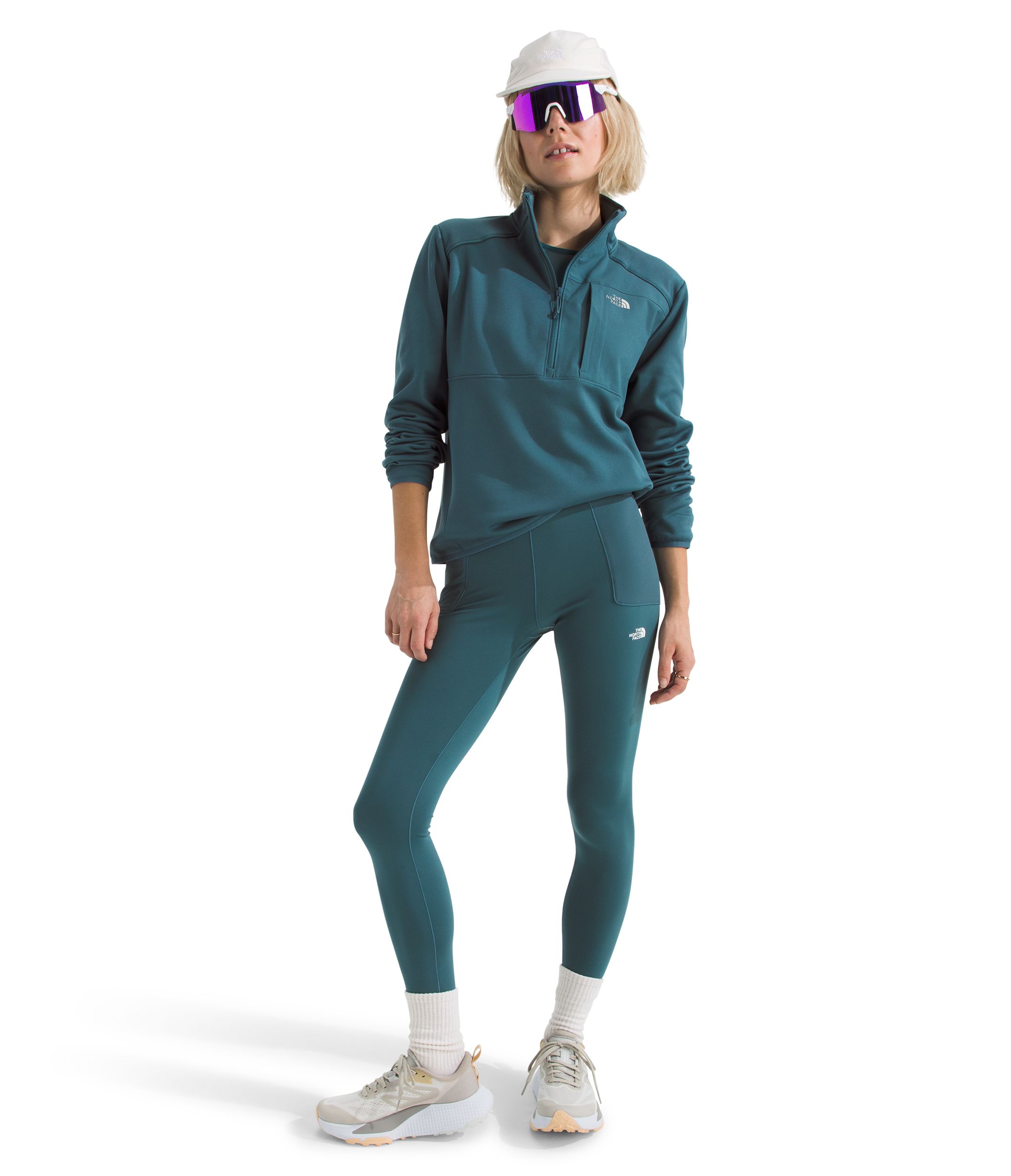 The North Face Women's Performance 1/4 Zip Long Sleeve Fleece Top