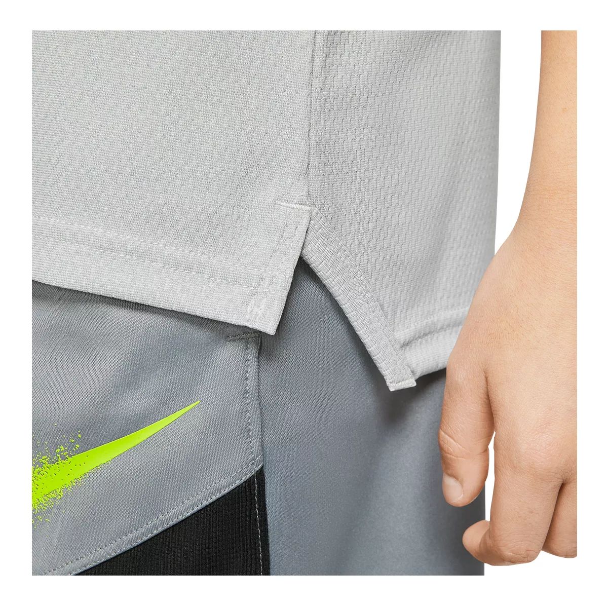 Nike Boys' Statement Sleeveless Tank