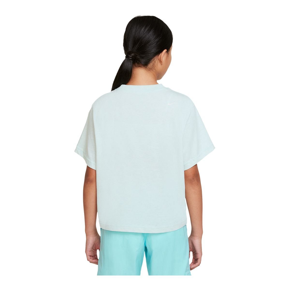 Nike Sportswear Girls' Essential T Shirt