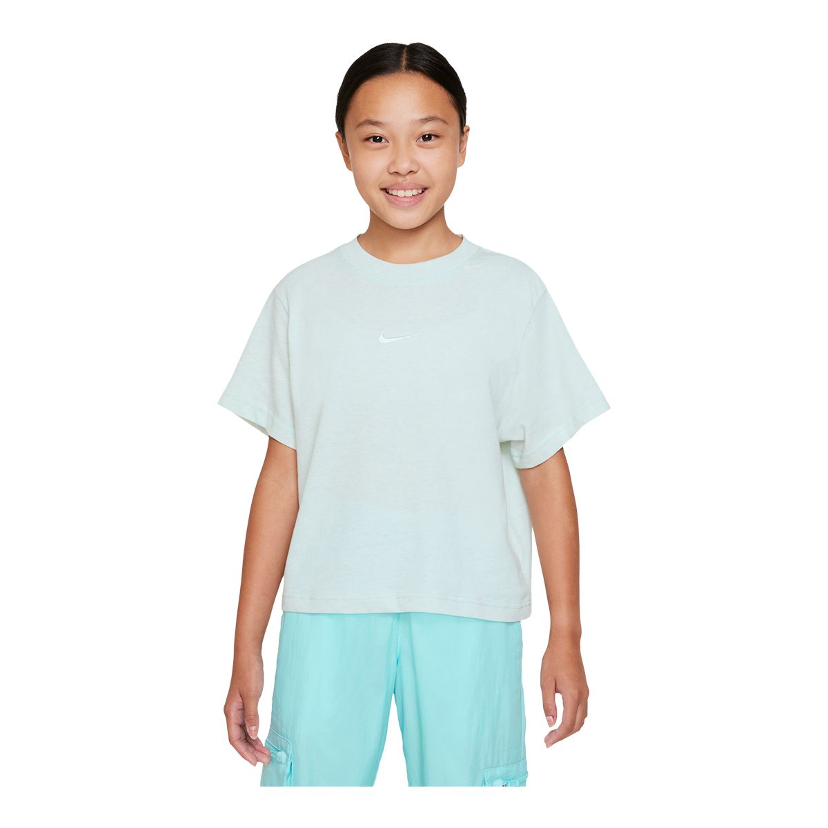 Nike Sportswear Girls' Essential T Shirt