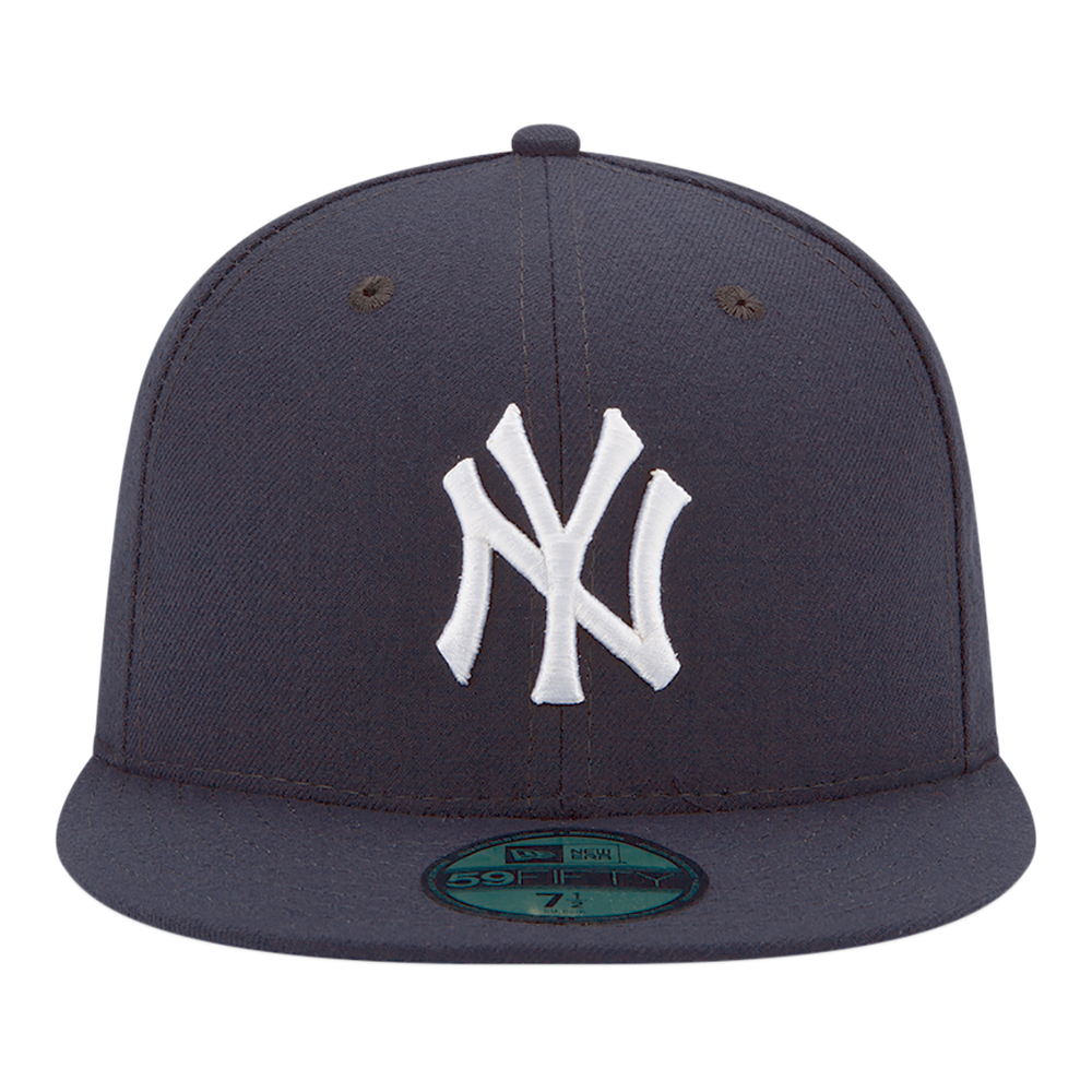 Official New Era New York Yankees Black 59FIFTY Fitted Cap