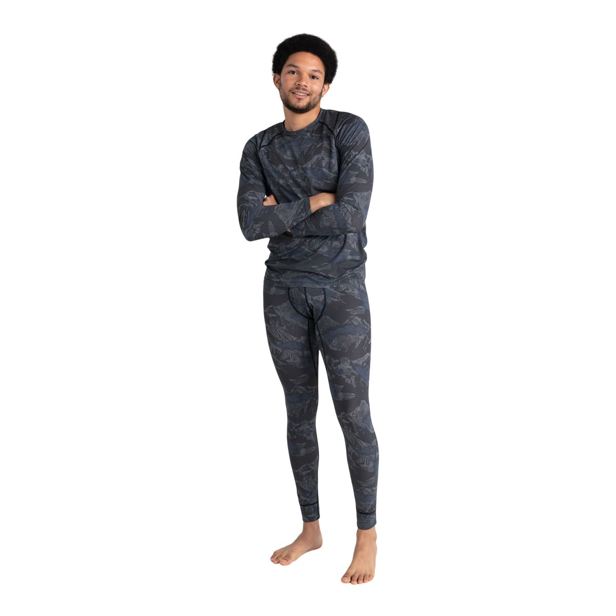SAXX Men's Quest Lightweight Quick Dry Long Sleeve Crewneck Baselayer Shirt - Navy