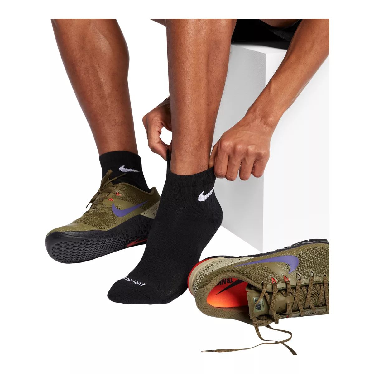 Nike Everyday Plus Quarter Socks, Breathable, 3-Pack