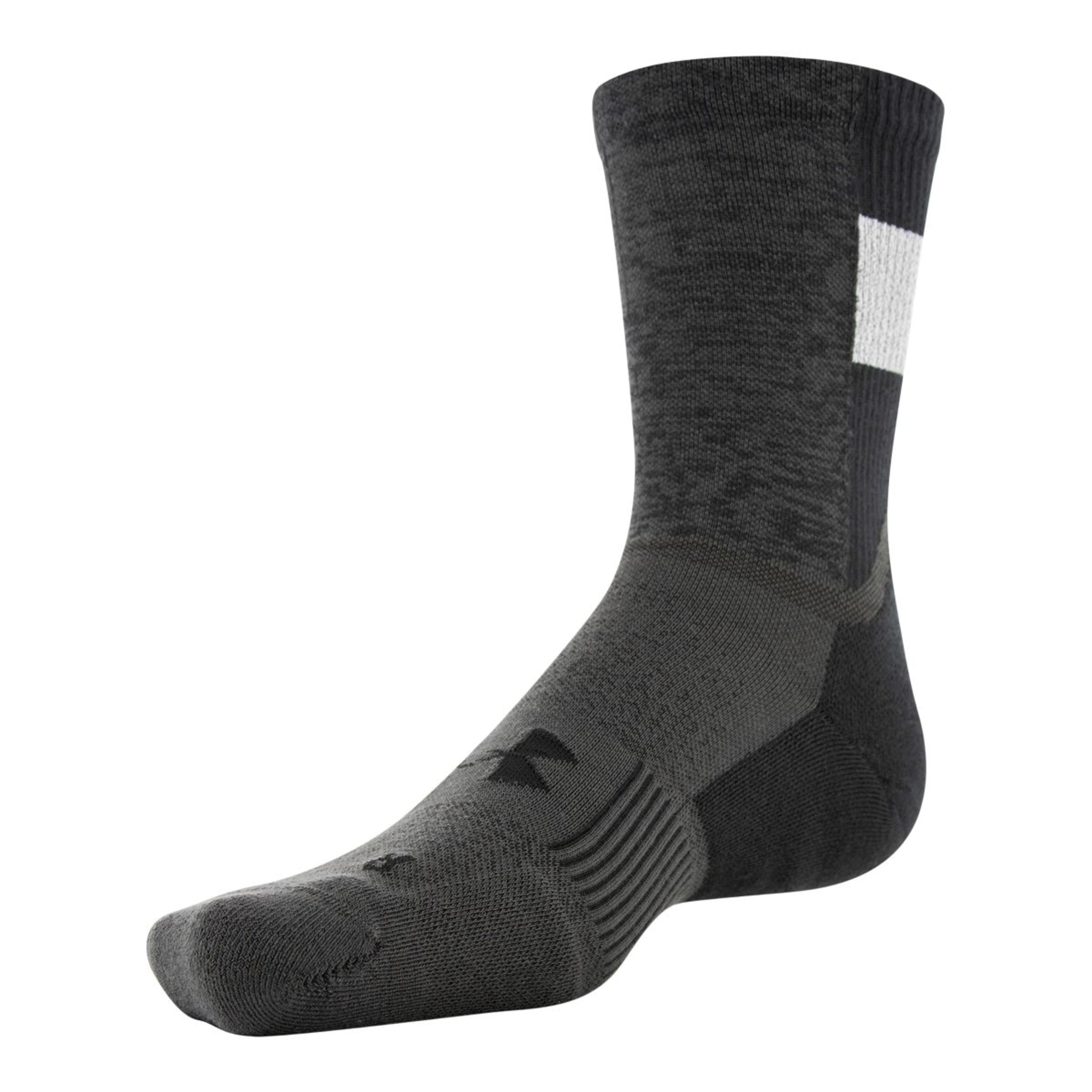 Under Armour Men's Armour dry Athletic Crew Socks, Moisture-Wicking