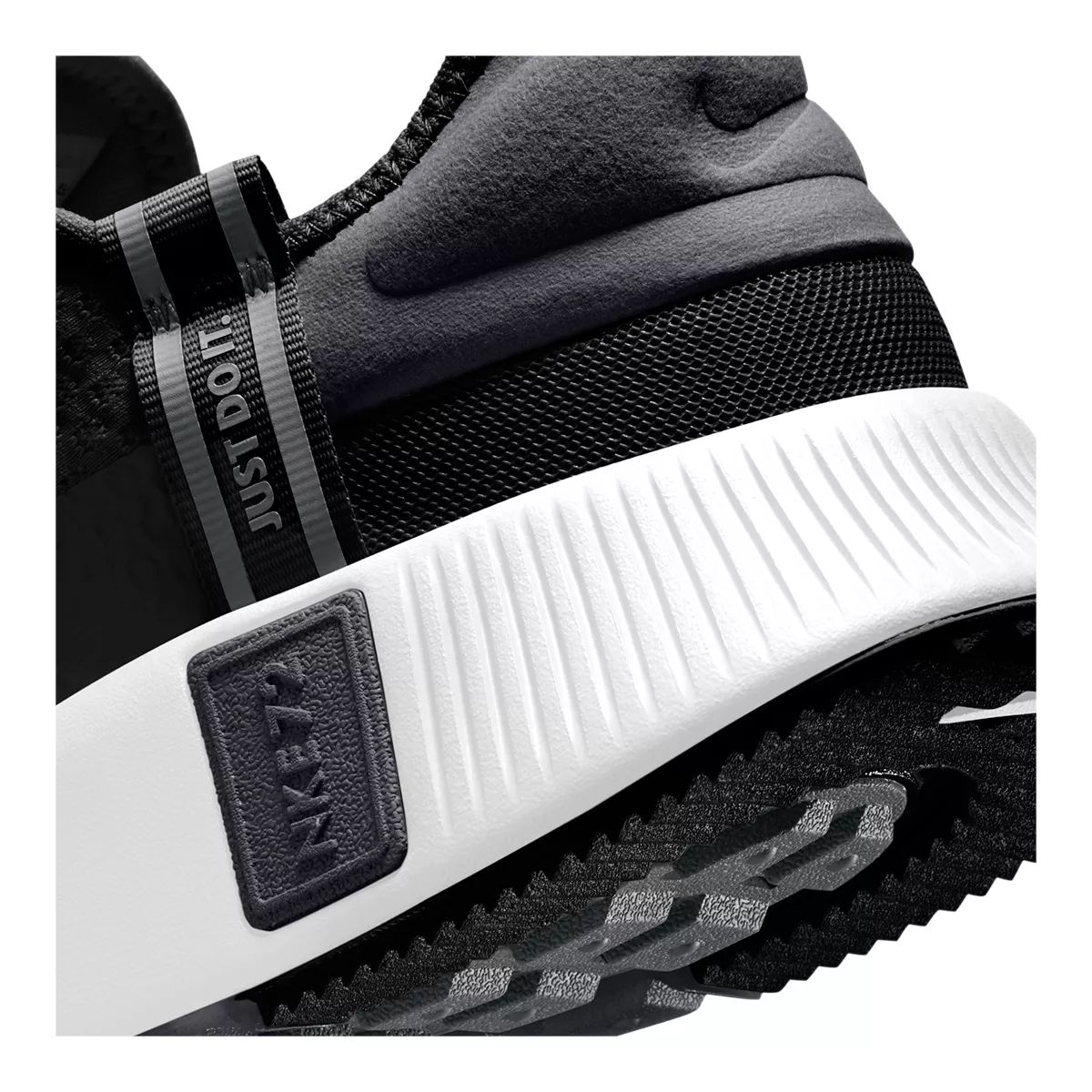 nike men's reposto stores