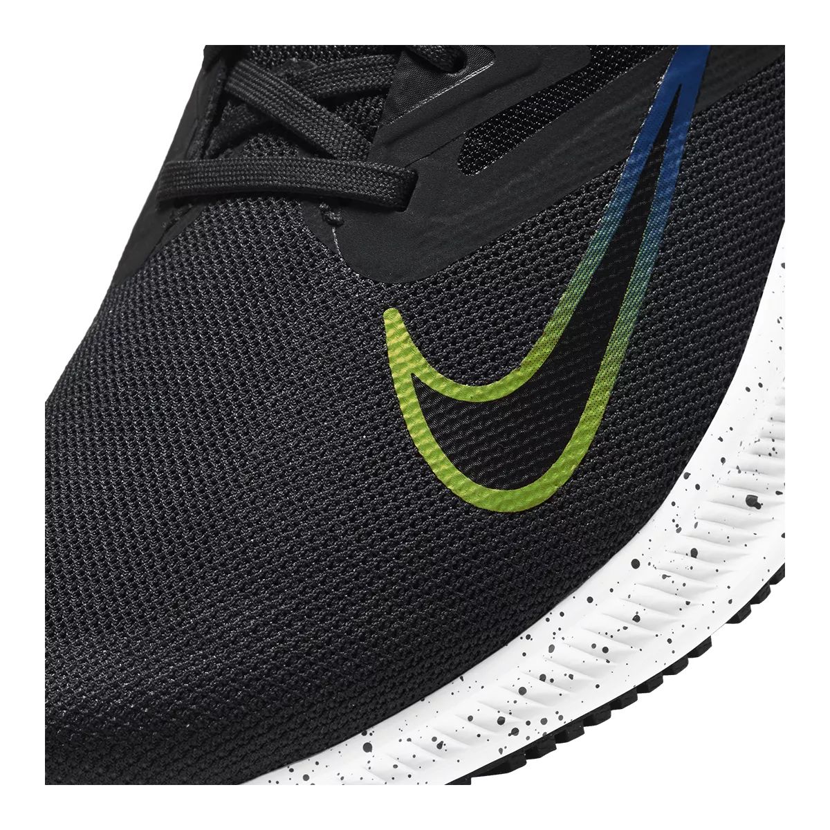 Nike Men's Quest 3 WR Lightweight Mesh Running Shoes