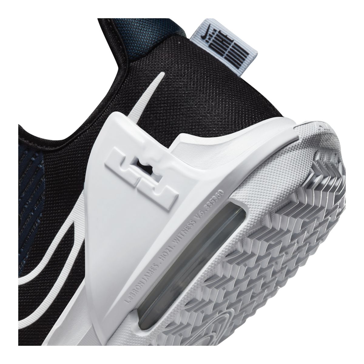 Nike Men's LeBron Witness VI Basketball Shoes, Indoor, Lightweight