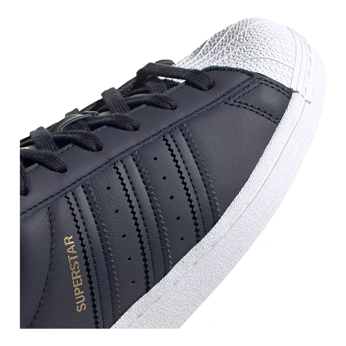 Adidas superstar hotsell sport chek