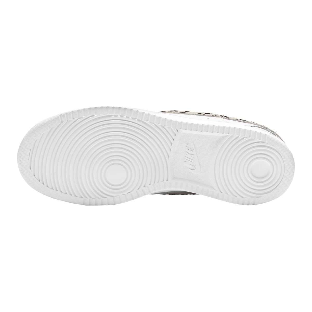 Nike Women's Low-Top Court Vision Shoes