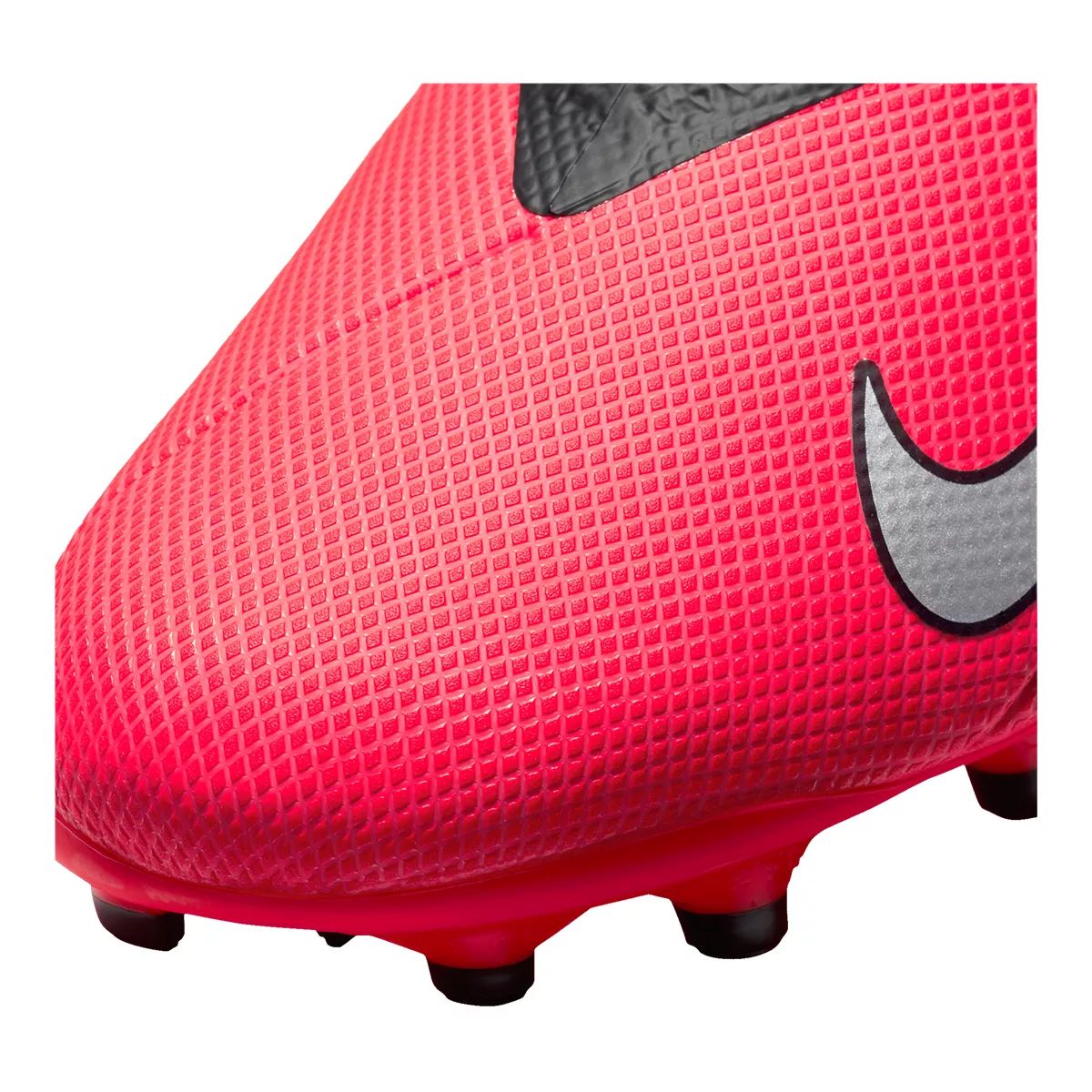 Nike Kids' Phantom Vision 2 Club Firm Ground Outdoor Soccer Cleats