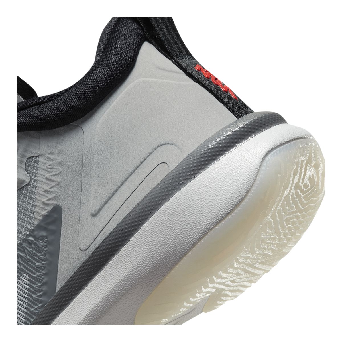 Nike Kids' Jordan Zion 1 Basketball Shoes