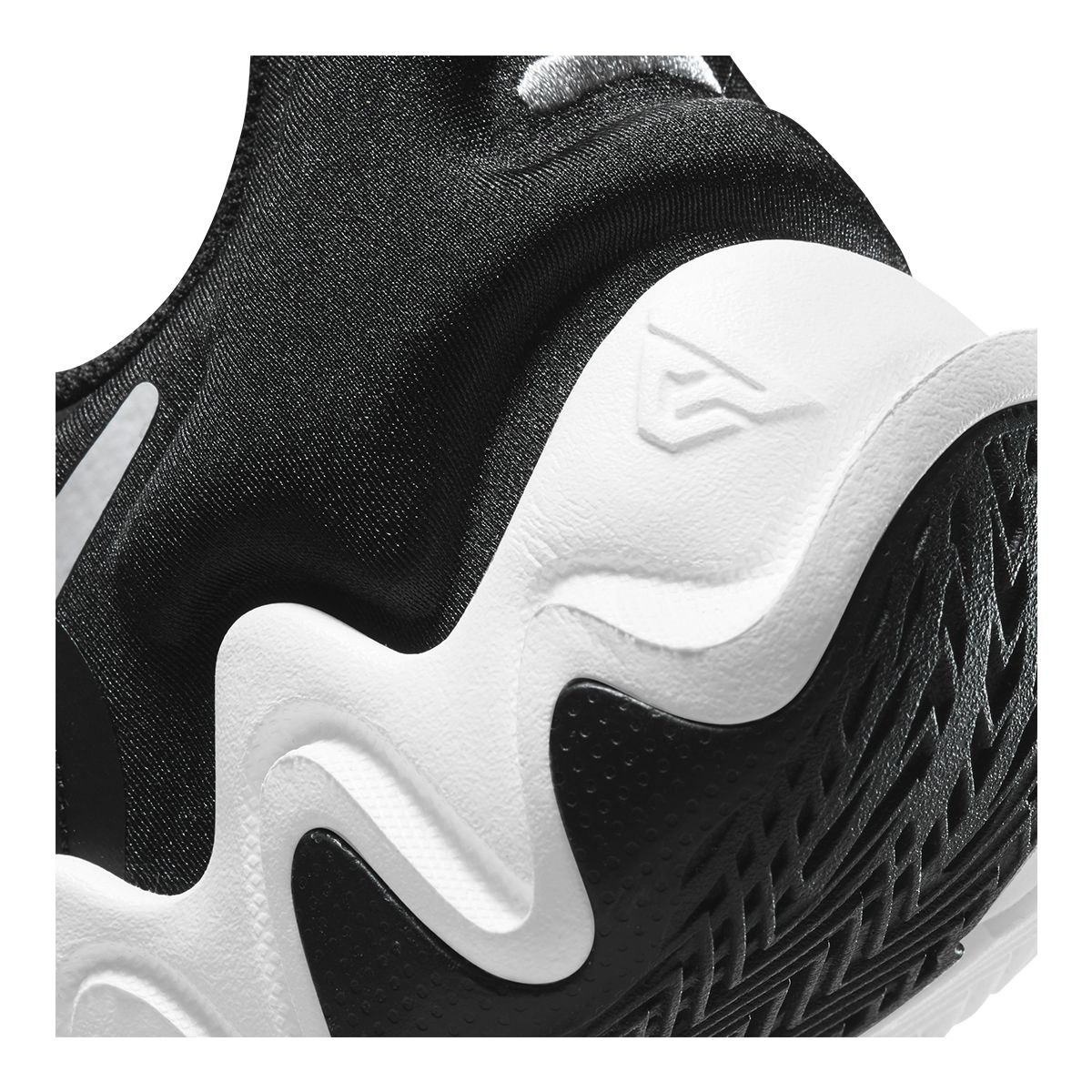 Nike Kids' Grade School Giannis Immortality Basketball Shoes