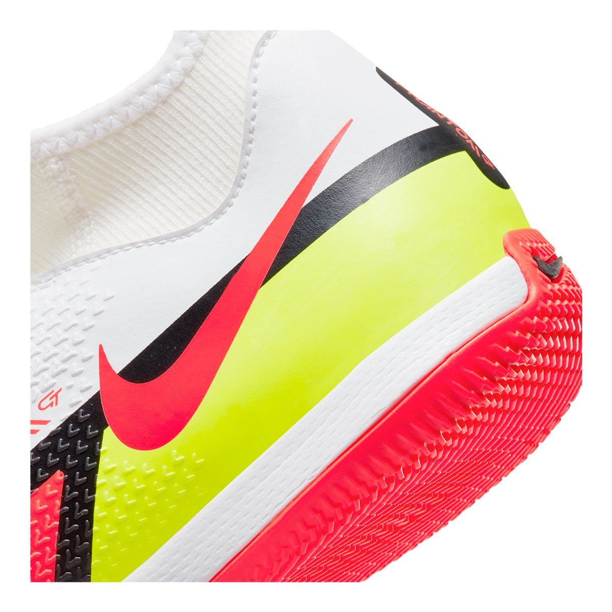 Nike Kids' Grade School Phantom GT2 Dynamic Fit Academy Indoor Soccer Shoes, Boys'